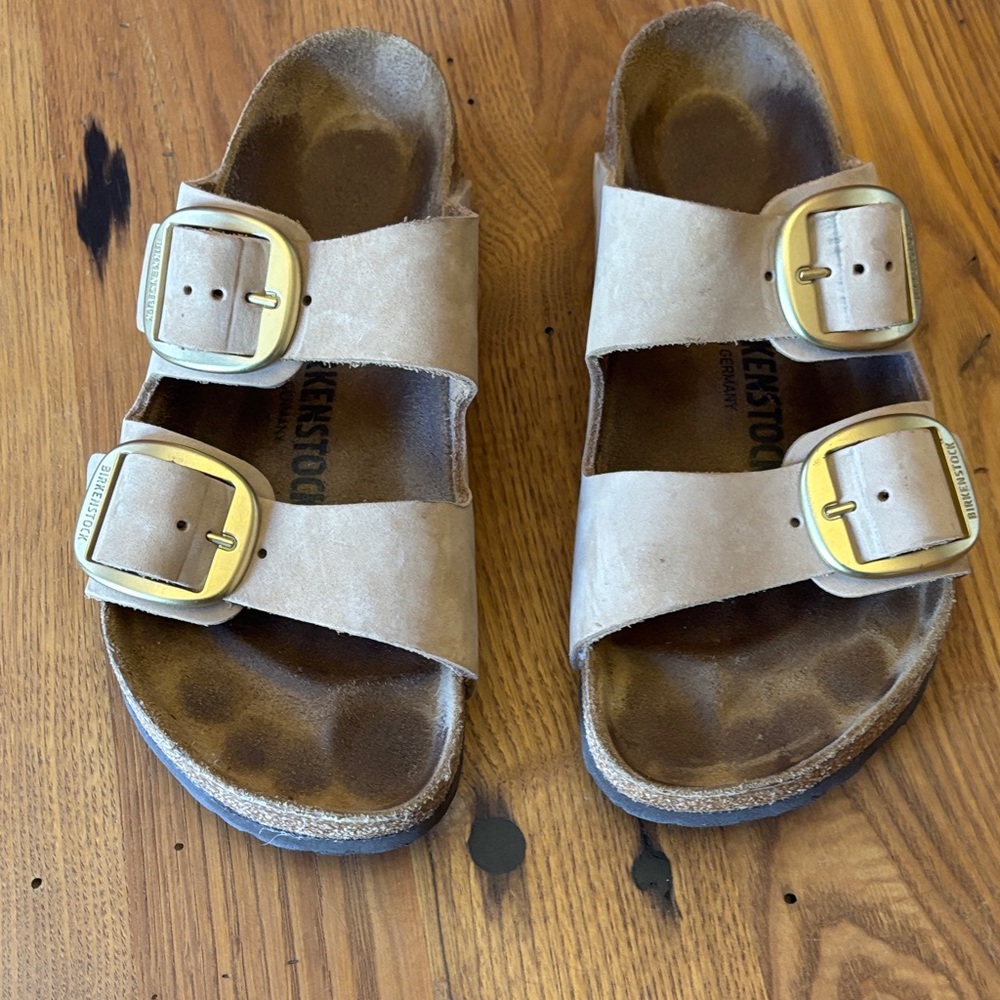 Birkenstock Arizona Big Buckle
Nubuck Leather Sandcastle - Picture 2 of 5